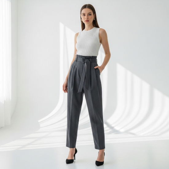 Mira Yüksek Bel Pensli Havuç Kesim Pantolon resmi