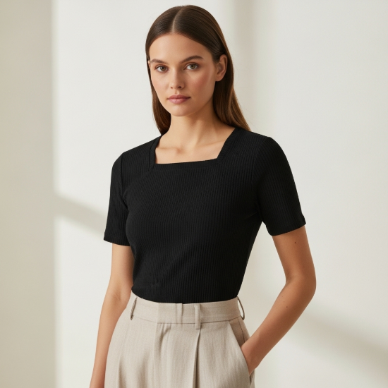 Selena Kare Yaka Fitilli Dar Kesim Tişört resmi