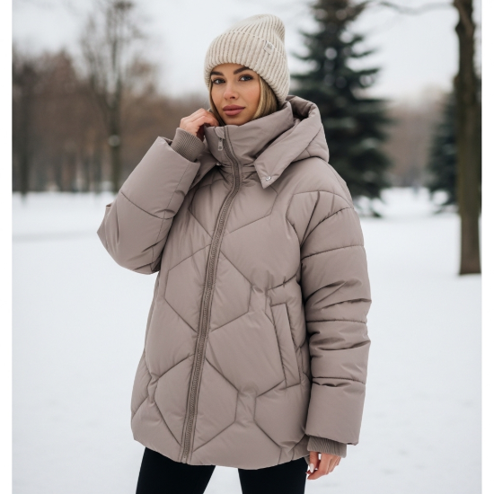 Cloud Yumuşak Dokulu Kapüşonlu Şişme Mont resmi